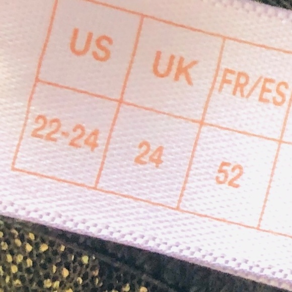 Plus Size 22 24 Savage Fenty by Rihanna Green Bra Panty Set - Picture 3 of 8